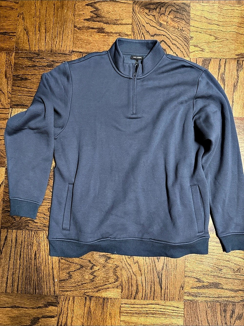 Cozy Earth Men's CityScape Quarter Zip Pullover Blue XL. Never worn. NWOT